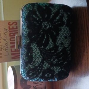 $5 Or 5 For $15 Bnwot Clutch bag